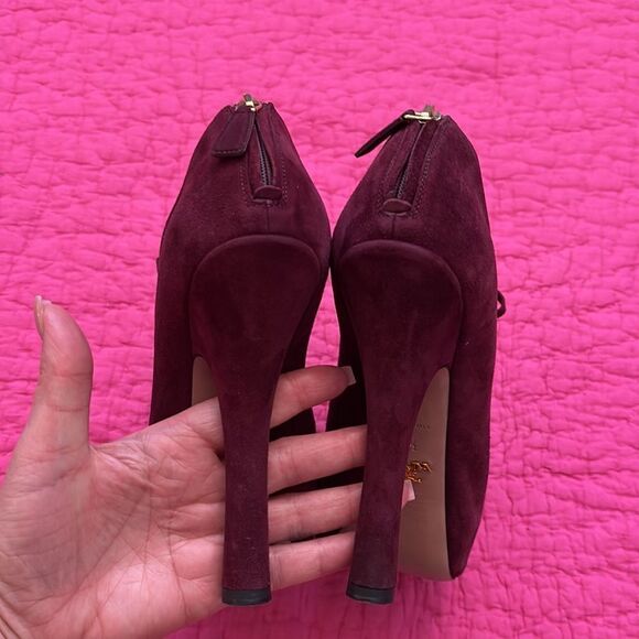 PRADA Elegant Burgundy  suede lace up High Heels booties, US7 - Picture 7 of 10